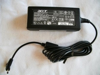 CARREGADOR P/ NETBOOK ACER 12V - 1.5A P.FINA